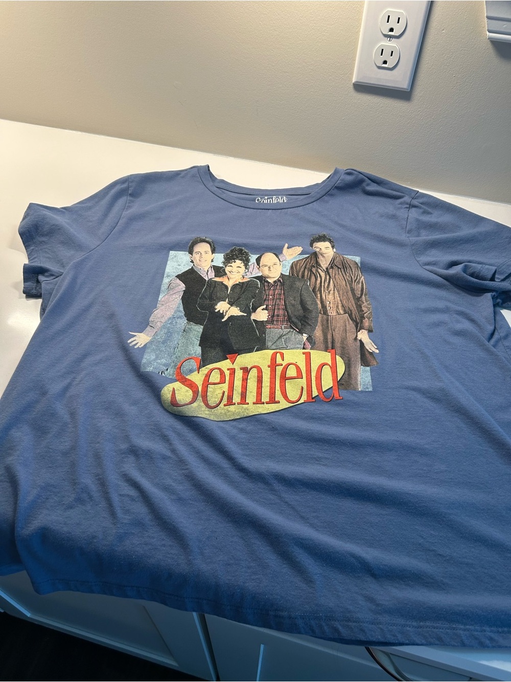 Graphic Tee - Women’s Graphic T-Shirt (Seinfeld)